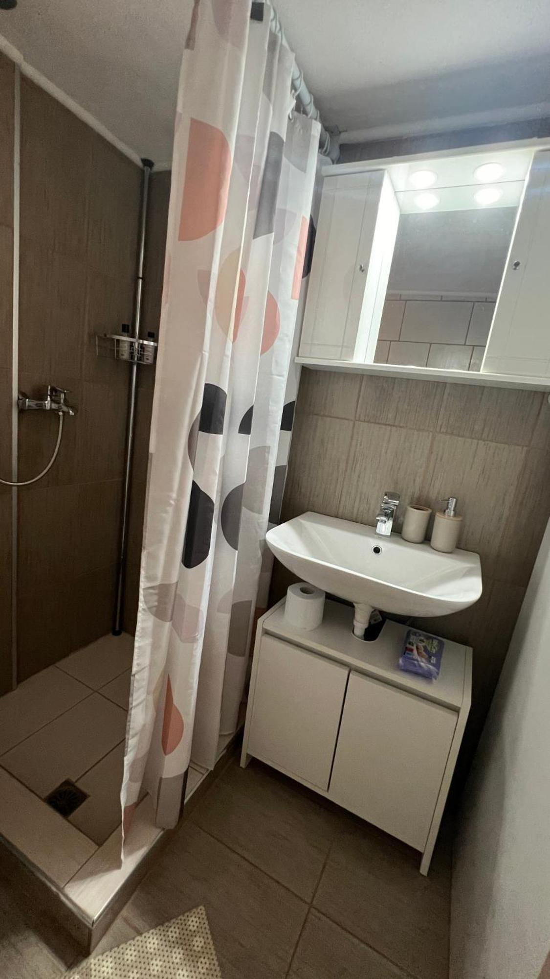 Artemis Central Home 外观 照片